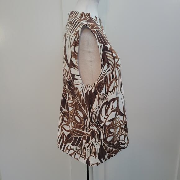 Talbots Size  L  Button Detail Funnel Neck Shell Woodland Ferns Top Mature - Picture 4 of 9